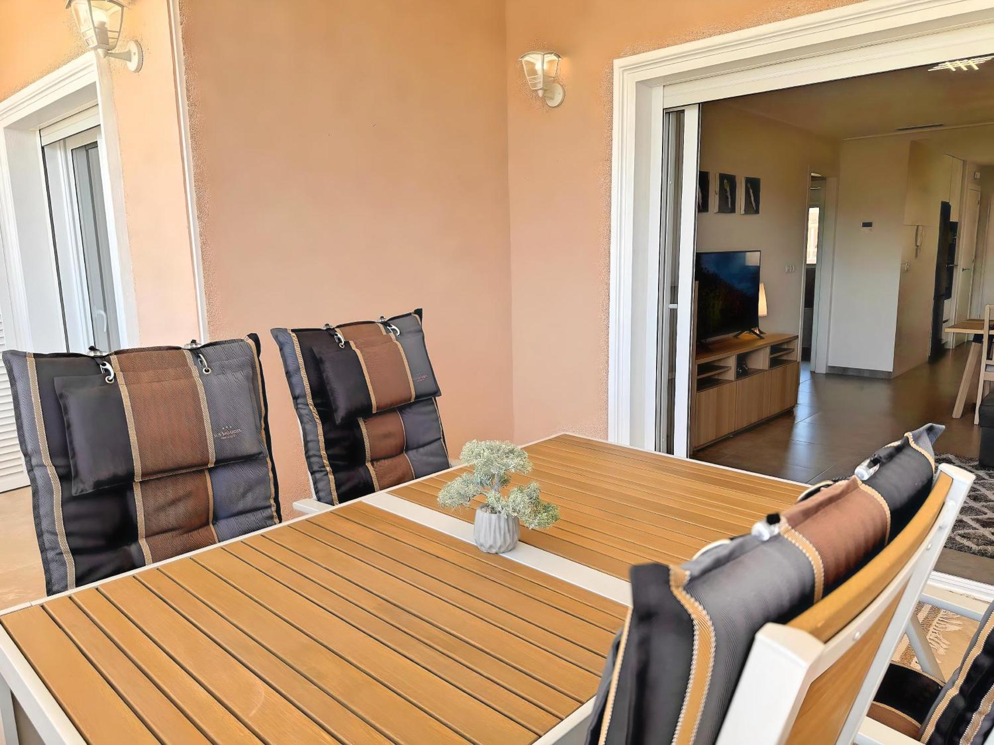 Is Your Place! * Dehesa de Campoamor (Orihuela Costa)